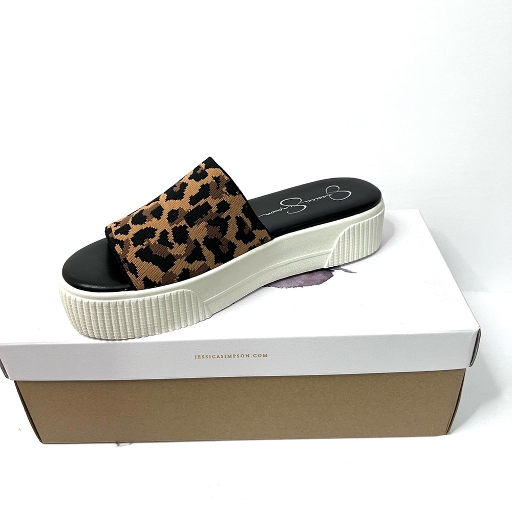 Jessica Simpson Womens Ezira Open Toe Embellished Flatform Sandals